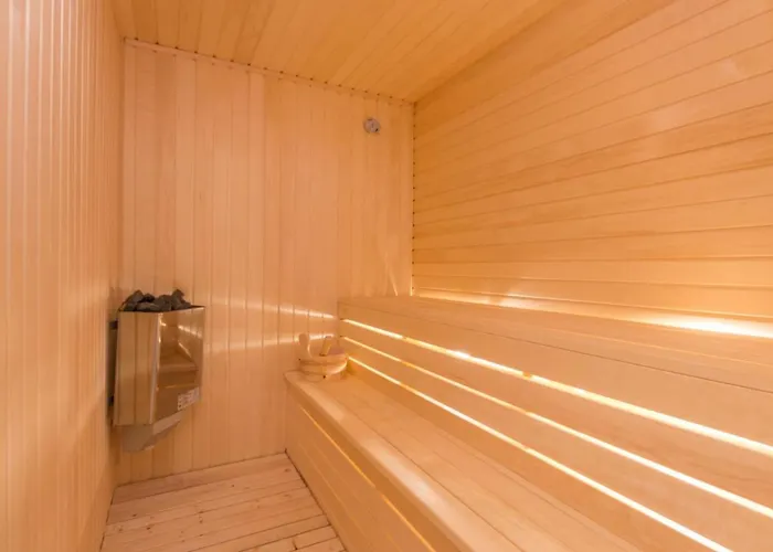 Caro 비오그라드나모루